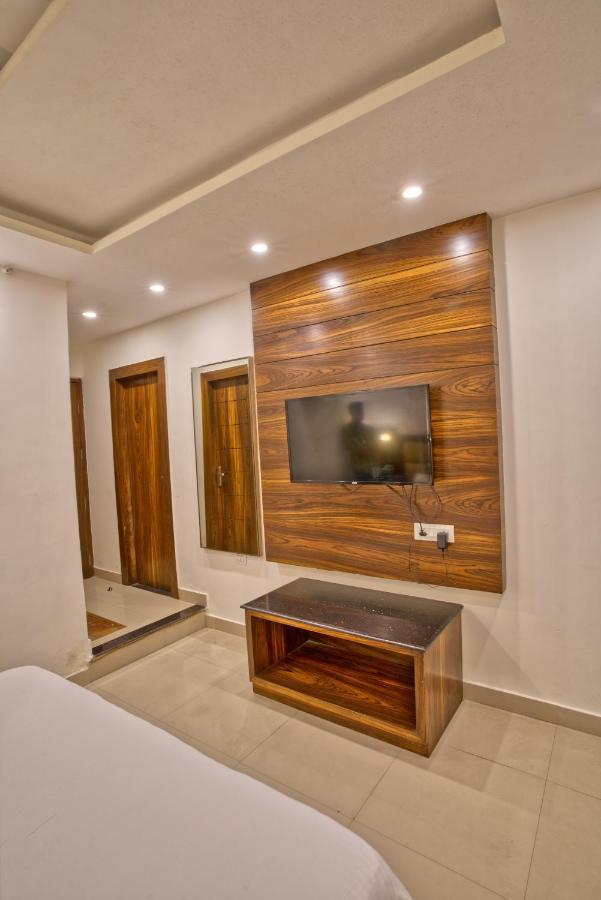Height View Residency Hotel Dehradun Exterior foto